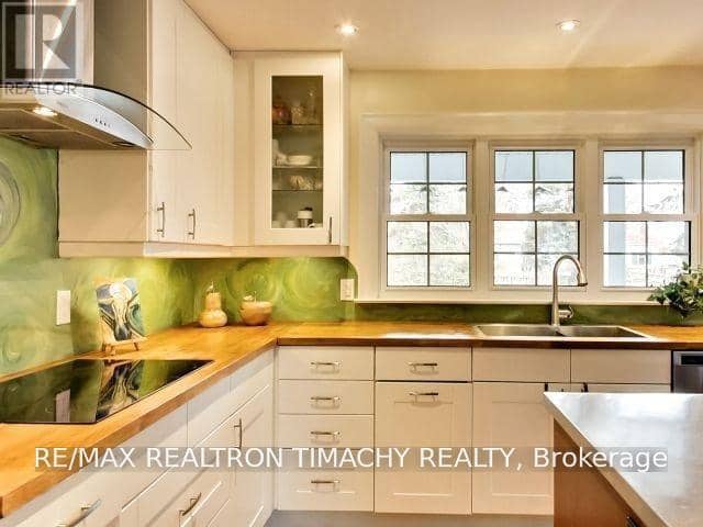 61 Thirty Seventh Street — photo 16 of 28
