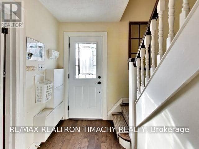 61 Thirty Seventh Street, Toronto, photo 3