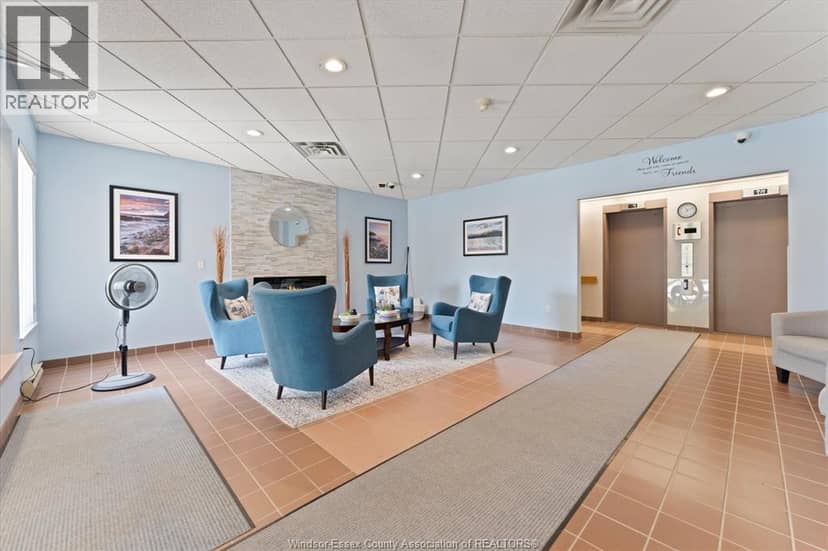 3855 Southwinds DRIVE Unit# 702 — photo 6 of 40