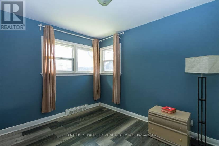 221 Starlight Avenue — photo 14 of 25