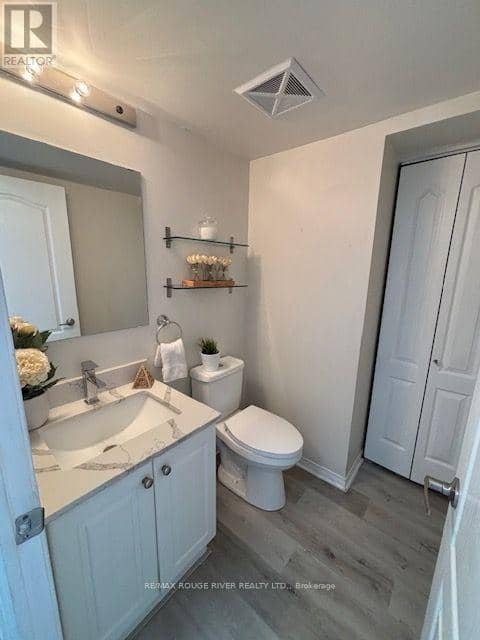 312 - 25 Strangford Lane — photo 11 of 26