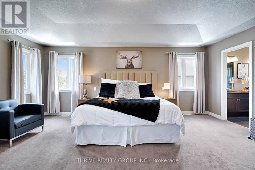 1903 Jubilee Crescent — photo 12 of 40