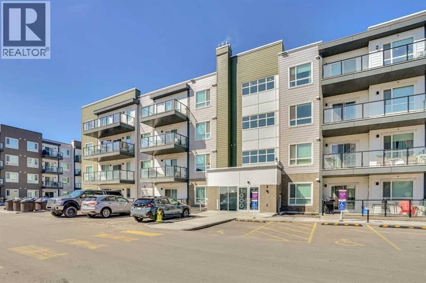 1102, 33 Carringham Gate NW, Calgary, photo 2