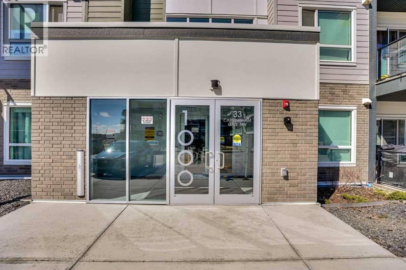 1102, 33 Carringham Gate NW, Calgary, photo 3