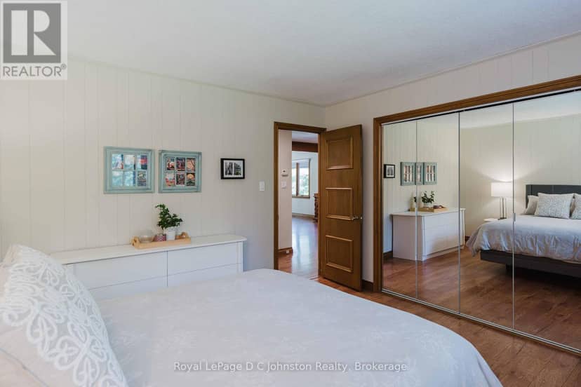 471 Eckford Avenue — photo 27 of 40