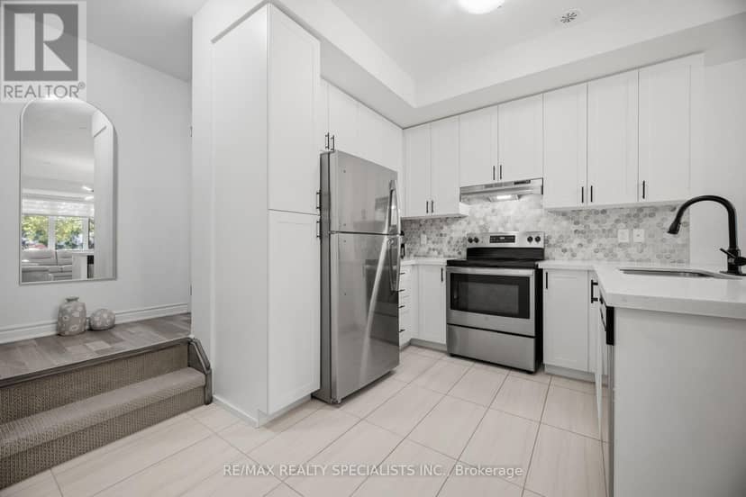 7 - 2232 Bromsgrove Road — photo 11 of 40