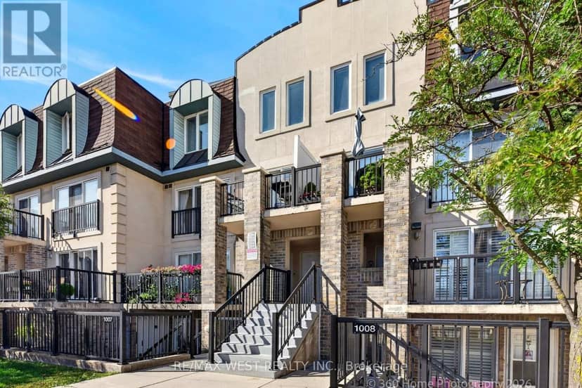 2020 - 125 George Appleton Way — photo 1 of 25