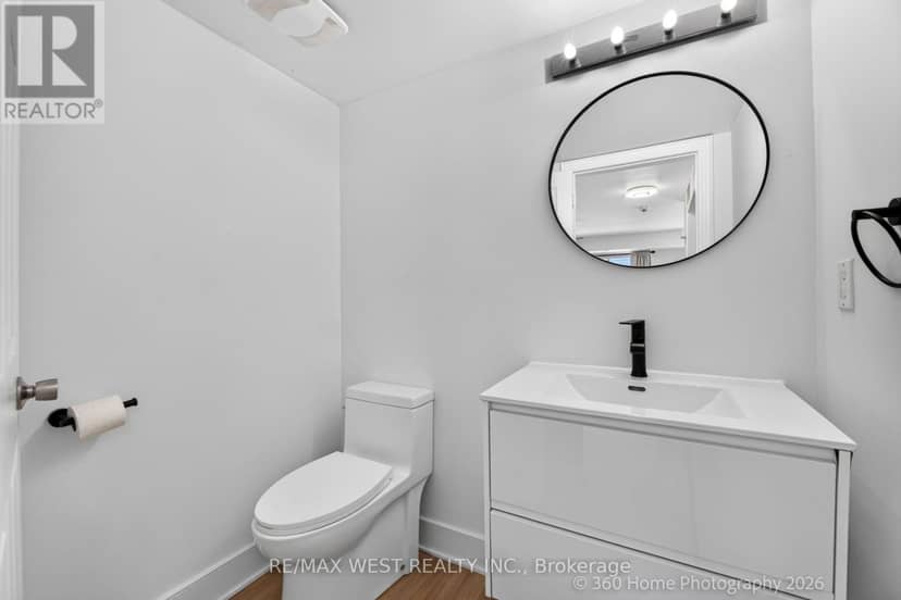 2020 - 125 George Appleton Way — photo 6 of 25
