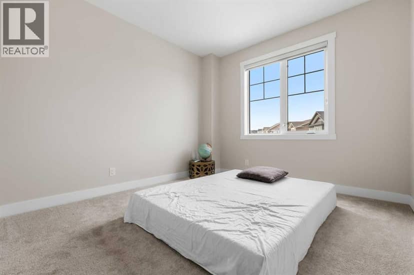629 Southwinds Close SW — photo 27 of 40