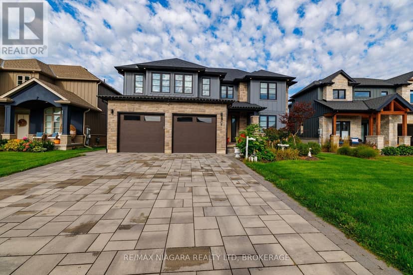 3603 Canfield Crescent — photo 2 of 40