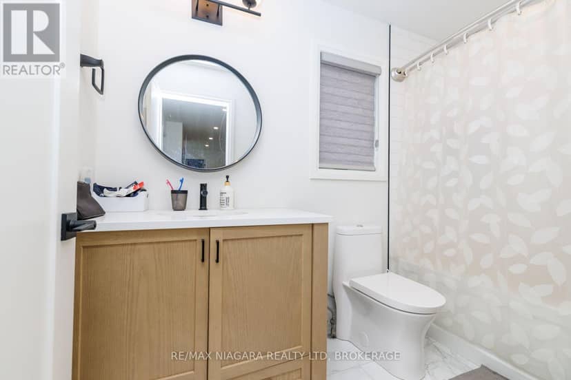 3603 Canfield Crescent — photo 23 of 40