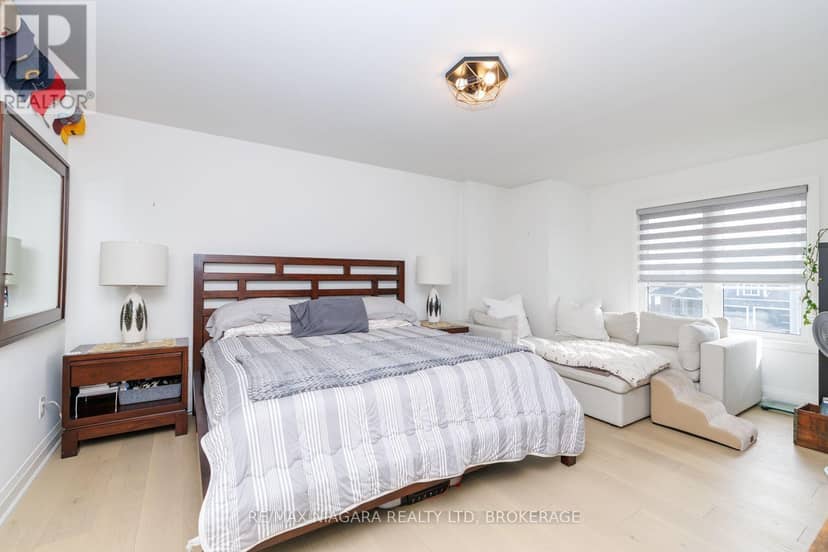 3603 Canfield Crescent — photo 30 of 40