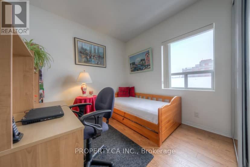 301 - 778 Sheppard Avenue W — photo 13 of 17