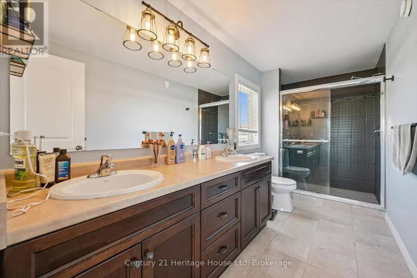 117 Schmidt Drive — photo 34 of 40