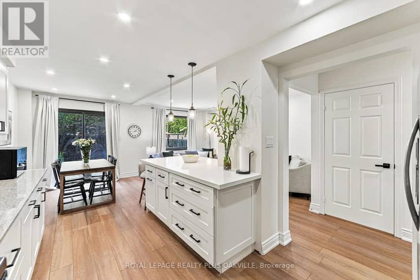 2093 Golden Orchard Trail — photo 10 of 40