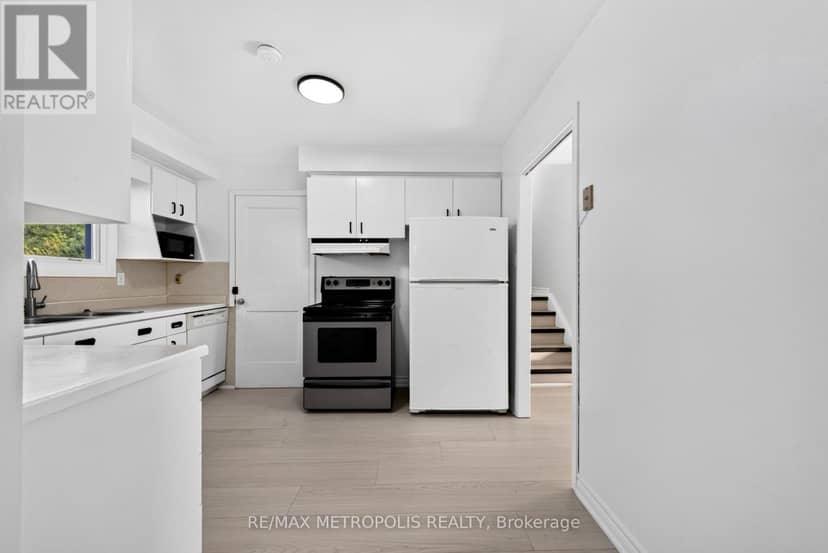 338 Millbank Drive — photo 15 of 40