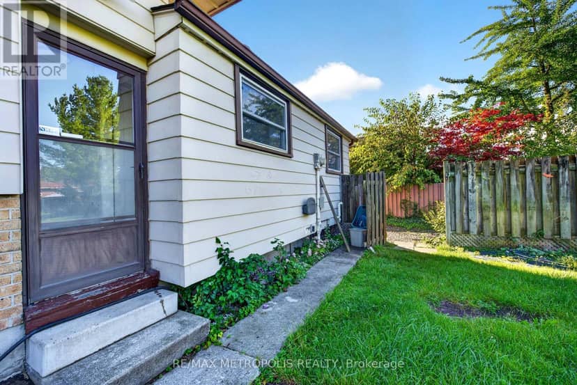 338 Millbank Drive — photo 37 of 40