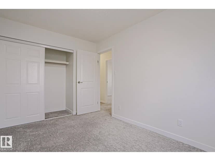 238 Primrose Gardens Gd NW — photo 23 of 35