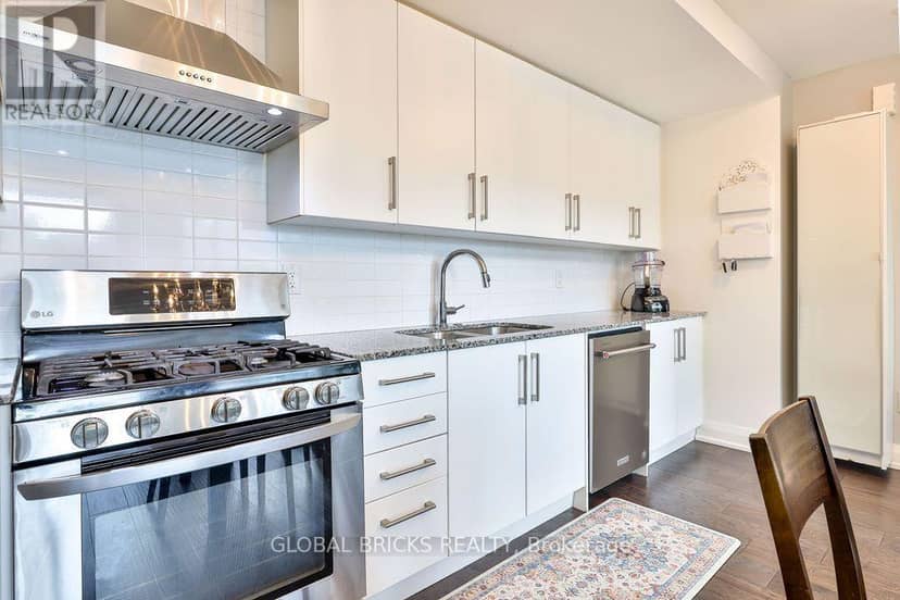 #38 - 1870 Altona Road — photo 23 of 40