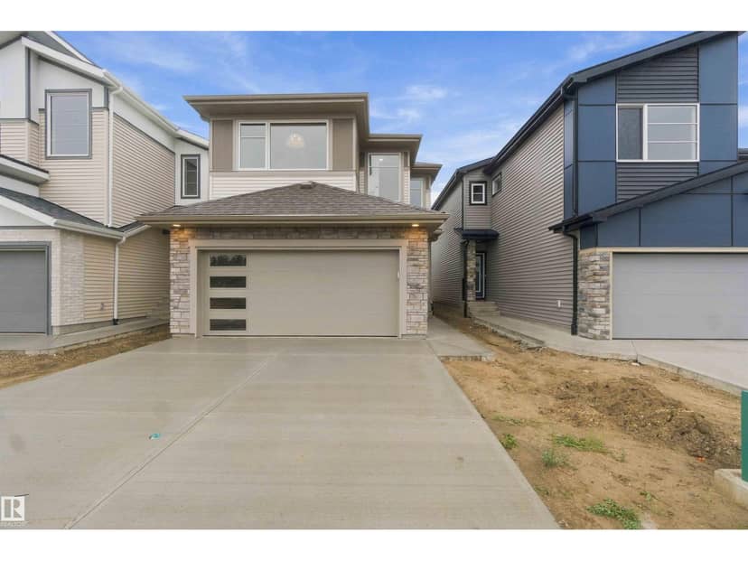 5852 Raven CR NW NW, Edmonton