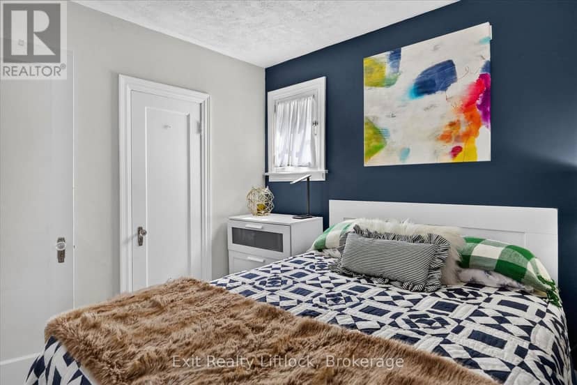 1518 Monaghan Road — photo 17 of 40