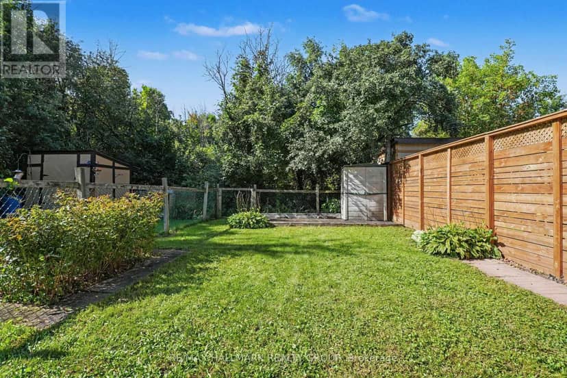 24 Garden Avenue — photo 26 of 31
