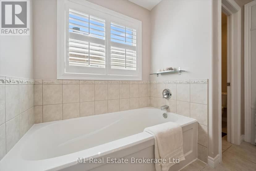 61 Summit Ridge Drive — photo 16 of 35