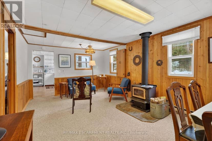 1257 Paint Lake Road, Lake of Bays, photo 6