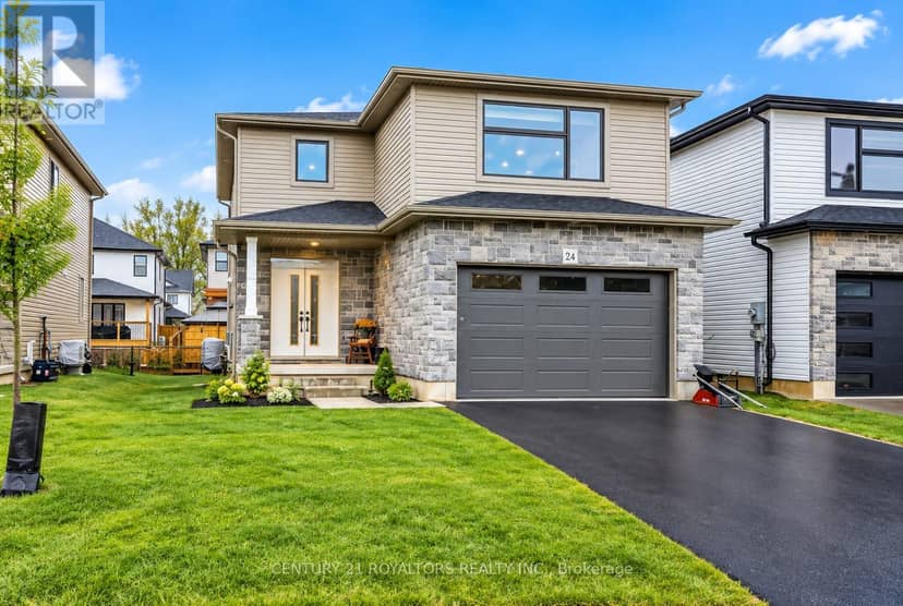 74 Cash Crescent — photo 1 of 27