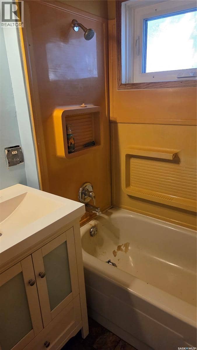 42 Elsom STREET — photo 8 of 20