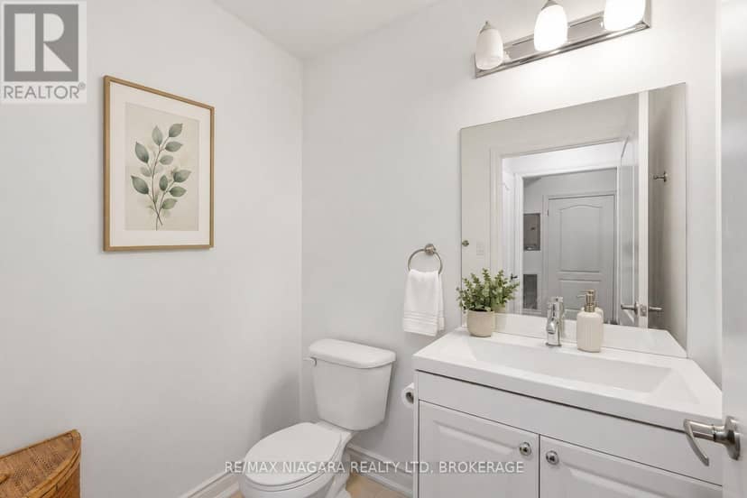 424 - 8111 Forest Glen Drive — photo 14 of 20