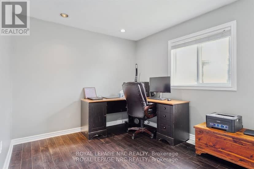 5240 Marcel Crescent — photo 19 of 40