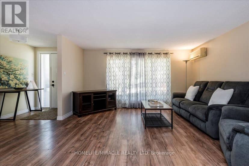 1 Tecumseth Pines Drive, New Tecumseth, photo 6