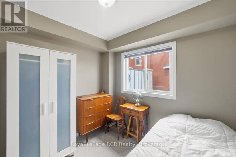 271 7th Street E — photo 12 of 38