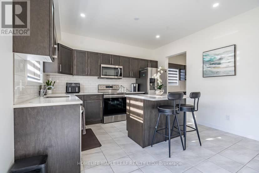 141 Crow Street — photo 16 of 40