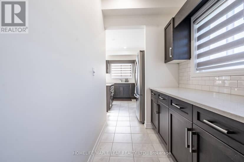 141 Crow Street — photo 19 of 40
