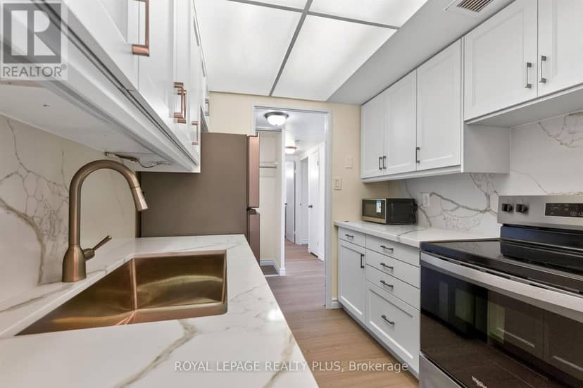 1608 - 1333 Bloor Street — photo 21 of 40