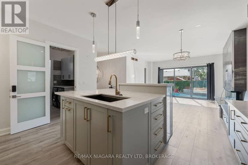 31 Berkshire Drive — photo 12 of 40