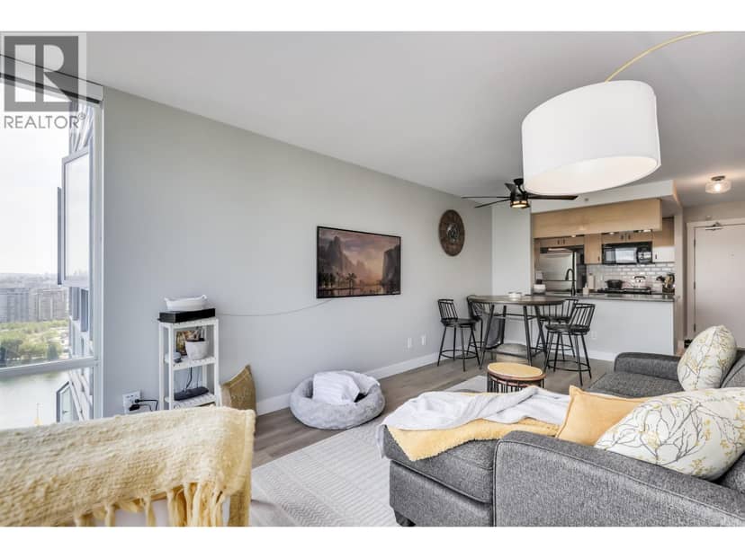 2802 1033 MARINASIDE CRESCENT, Vancouver, photo 5