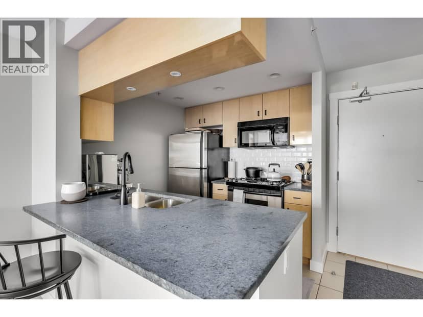 2802 1033 MARINASIDE CRESCENT, Vancouver, photo 8