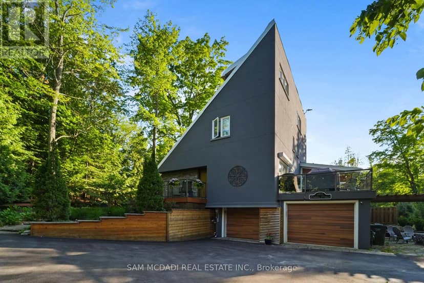 2814 Forks Of The Credit Road — photo 1 of 40