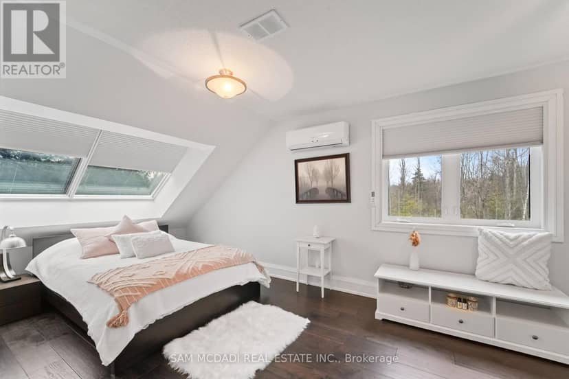 2814 Forks Of The Credit Road — photo 30 of 40