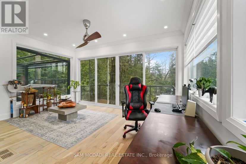 2814 Forks Of The Credit Road — photo 9 of 40