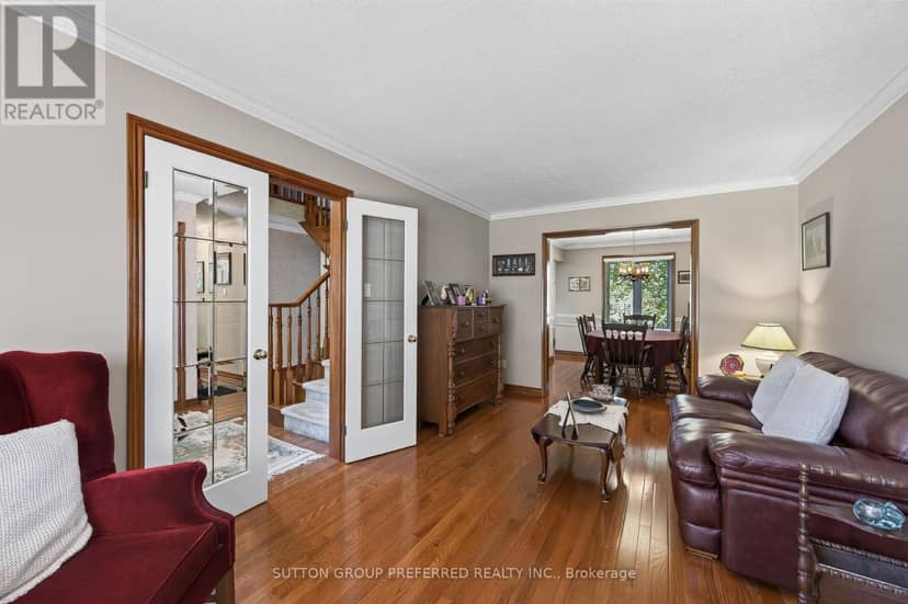 1035 Dearness Drive — photo 18 of 40