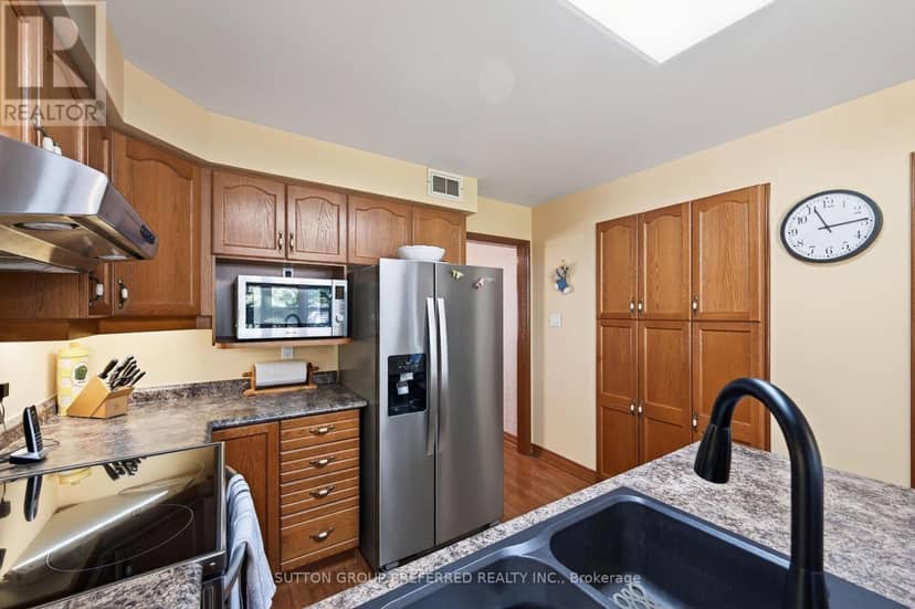 1035 Dearness Drive — photo 24 of 40