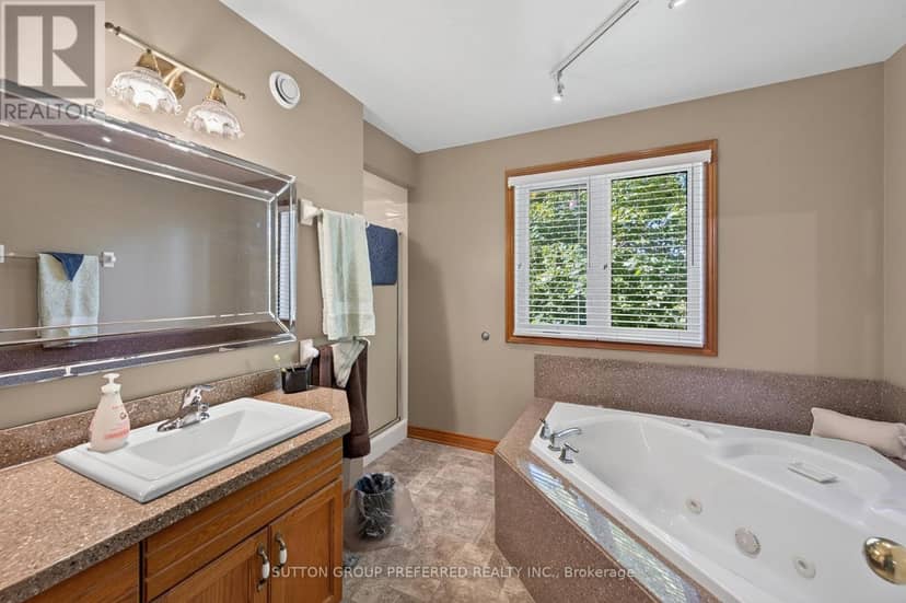 1035 Dearness Drive — photo 29 of 40