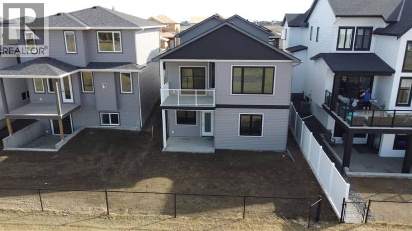 561 Malahat Green W — photo 33 of 37