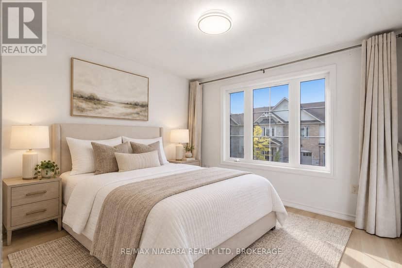 12 George Manor — photo 26 of 33