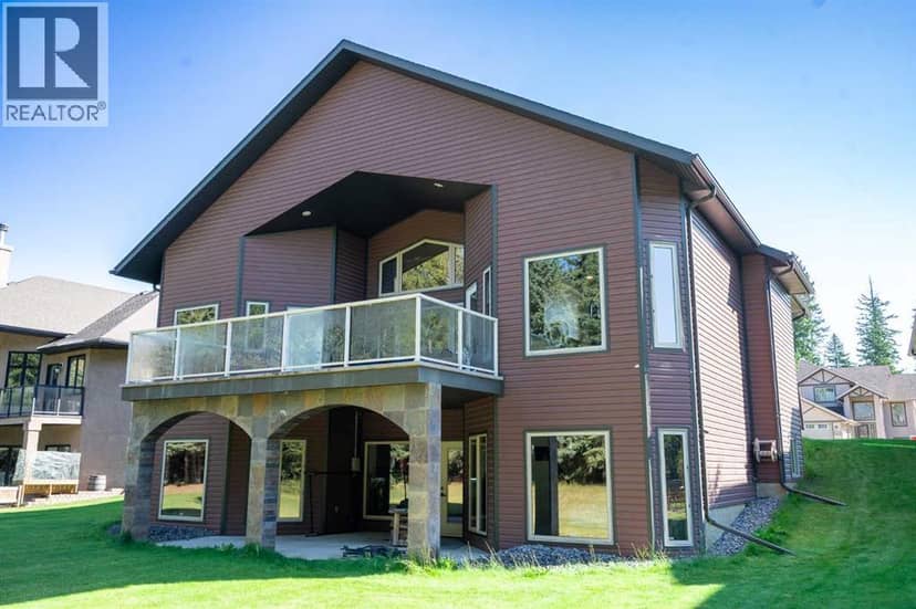 7402 61 Street, Rocky Mountain House, photo 4