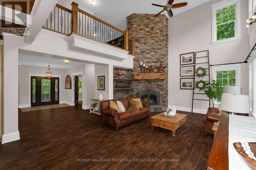 185 Skylark Road, Tiny, photo 5